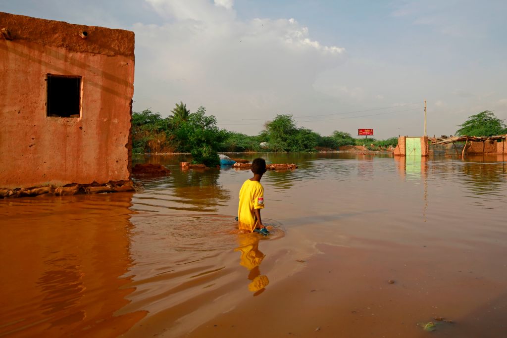 تم إعلان حالة الطوارئ في السودان بعد أن هدمت المياه آلاف المنازل 