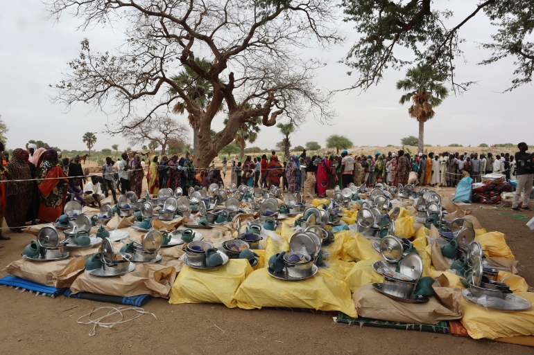 لاجئون سودانيون في معسكر بالحدود الشادية