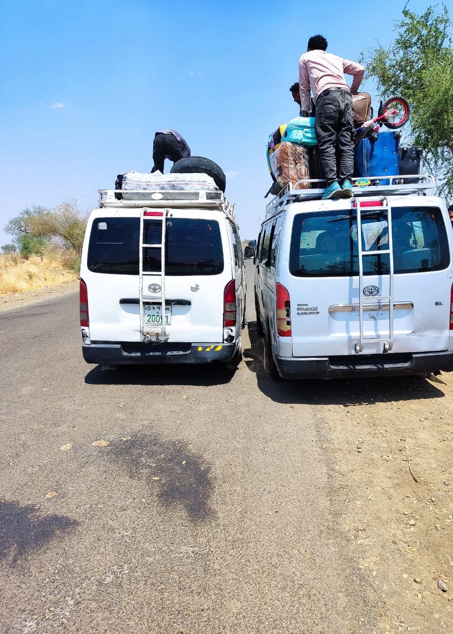 الطريق من المتمة الحبشية إلى قندر في إقليم أمهرا الإثيوبي 