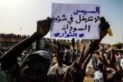 احتجاجات مناوئة للتدخلات المصرية في الشؤون السودانية