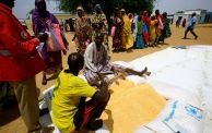 الأمم المتحدة توزع مساعدات إنسانية في السودان