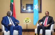 نائب رئيس مجلس السيادة السوداني مع الرئيس الصومالي