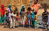 أطفال نازحين جراء الحرب في السودان