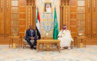 رئيس مجلس السيادة السوداني عبدالفتاح البرهان مع ولي العهد السعودي محمد بن سلمان