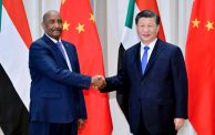 الرئيس الصيني شي جينبينغ مع رئيس مجلس السيادة السوداني عبدالفتاح البرهان