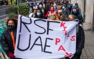 RSF kills UAE pays احتجاجات للسودانيين في لندن ضد دعم الإمارات للدعم السريع