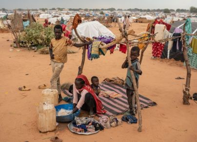 نازحون سودانيون في أحد المعسكرات