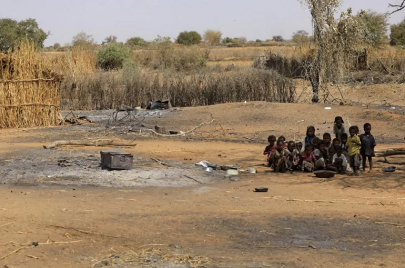 تسبب الصراع في فرار الآلاف من مناطقهم في جنوب دارفور - أرشيفية (أ ف ب)