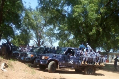 انتشار لعربات الشرطة في محيط البرلمان القومي (الترا سودان)