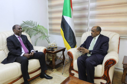 وزير الخارجية السوداني وسفير جيبوتي
