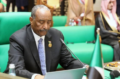 البرهان يلقي خطاب السودان في القمة العربية