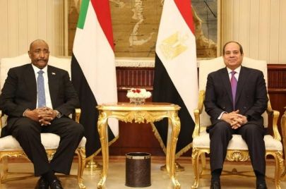 الرئيس المصري ورئيس مجلس السيادة السوداني