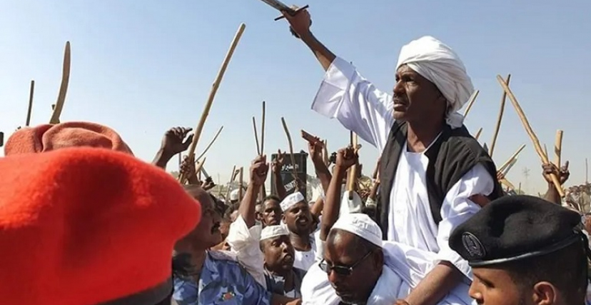 الأمين داود رئيس الجبهة الشعبية في شرق السودان