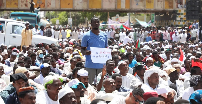 الاعتصام أمام القيادة العامة للجيش السوداني