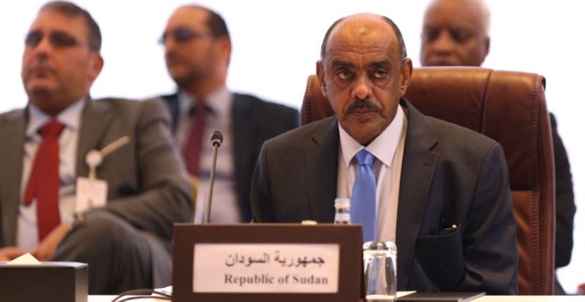 وزير الخارجية السوداني علي الصادق