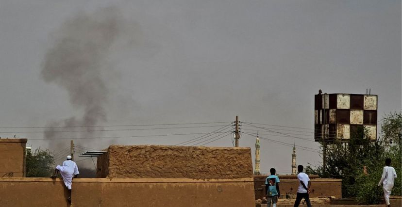الاشتباكات بين الجيش السوداني وقوات الدعم السريع ما تزال مستمرة في العاصمة الخرطوم (Getty)