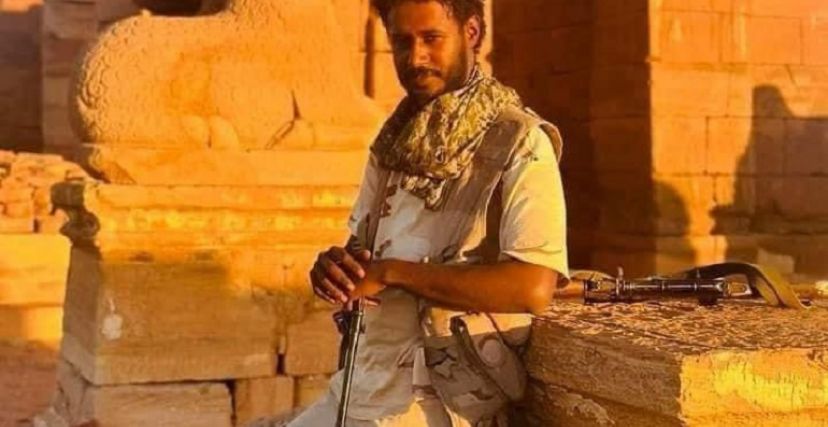 جندي من الدعم السريع في موقع جزيرة مروي الأثري (فيسبوك)
